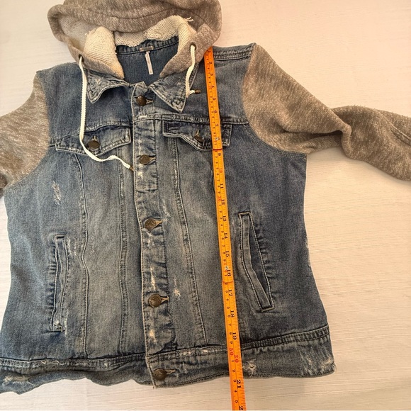 Free People Blue and Gray Jean Jacket - Picture 7 of 7